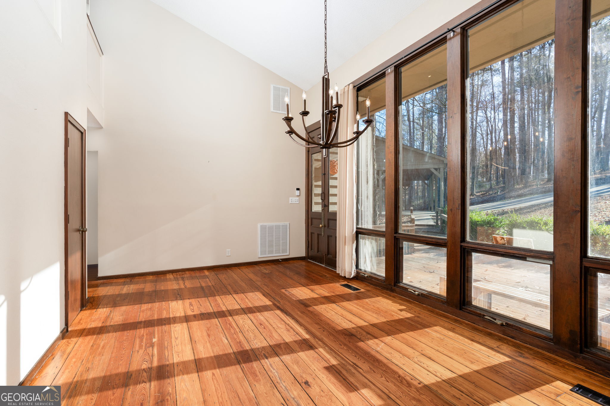 547 Byars Drive Macon, GA 31210 - Photo 21 of 119