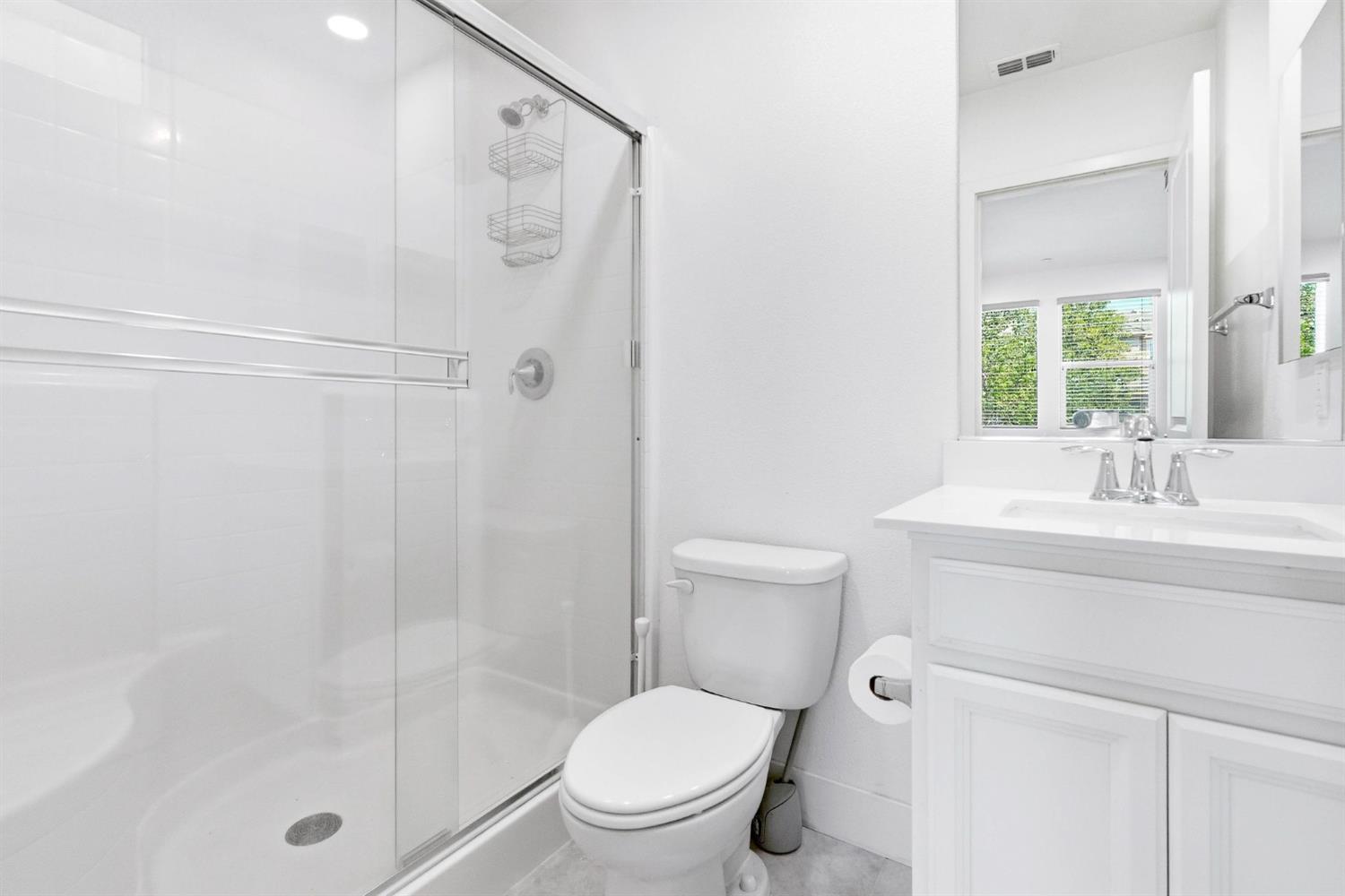 2564 Prosper Road Sacramento, CA 95834 - Photo 9 of 46 FUll Bath on 1st Level