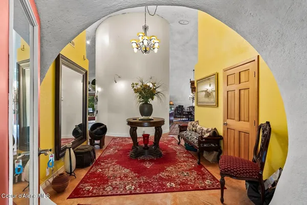 $630,000 | 123 East Mountain View Road, Clark Fork, ID 83811