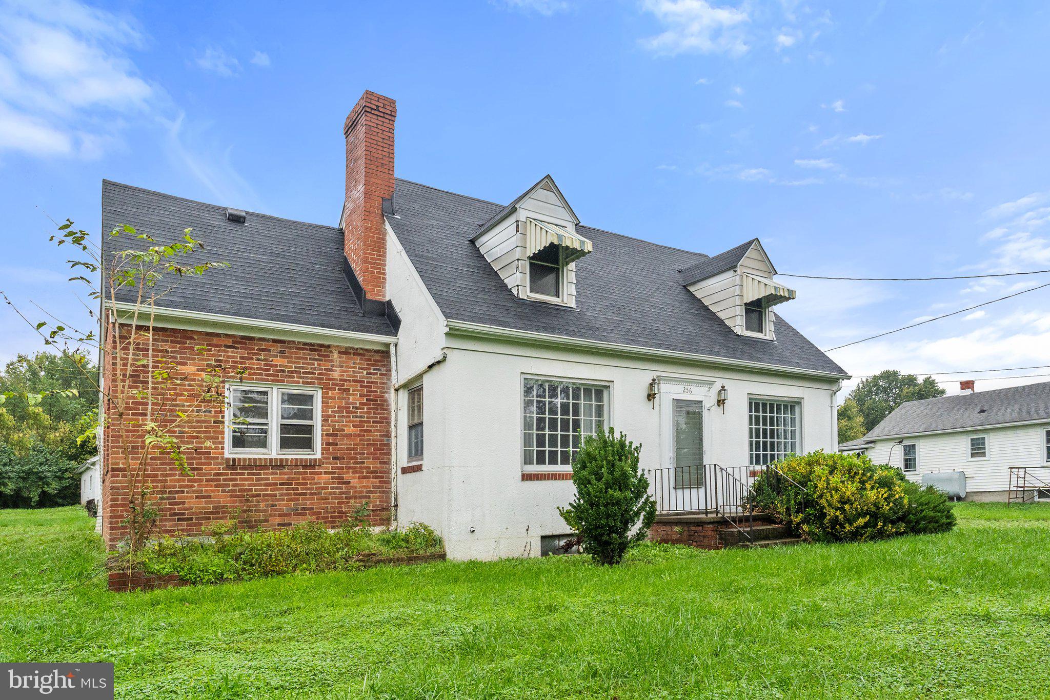 256 Bufflick Road Winchester, VA 22602 - Photo 3 of 33 Gallery Image 3