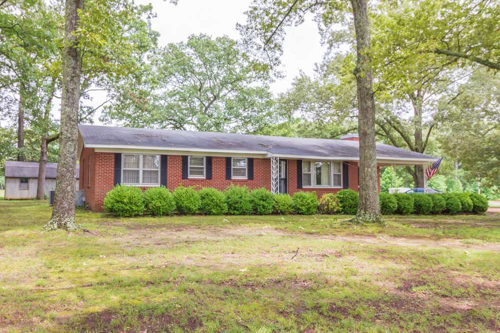 660 North Maple Street Adamsville, TN 38310 - Photo 1 of 13 Gallery Image 1