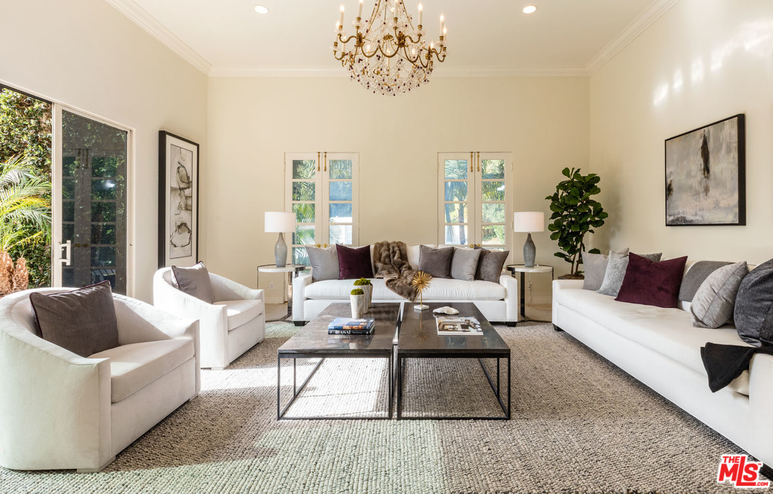 1480 Rising Glen Road Los Angeles, CA 90069 - Photo 1 of 21