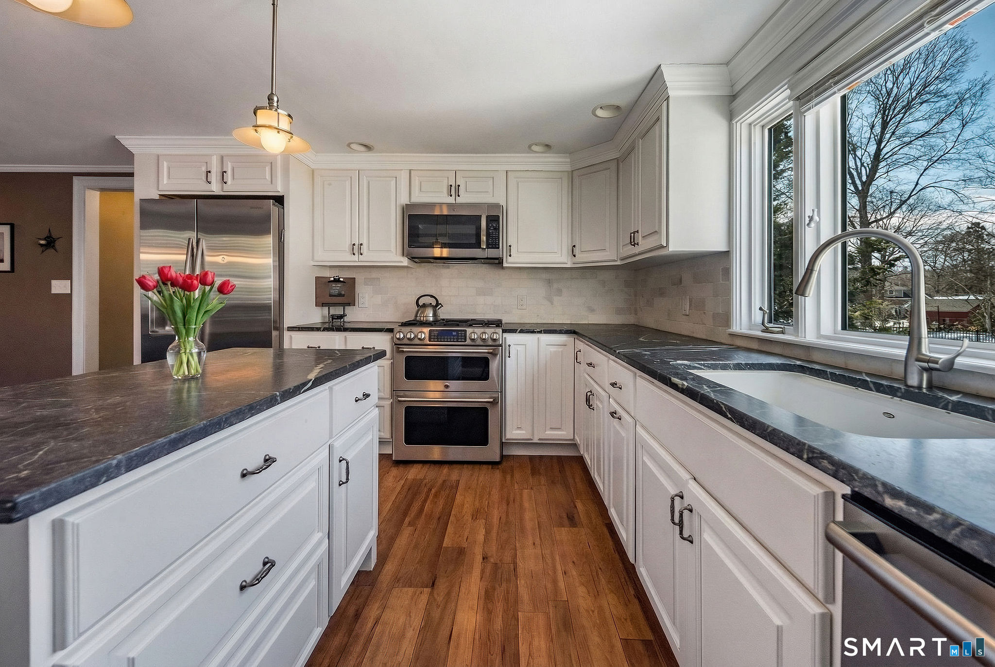 52 East Wharf Road Madison, CT 06443 - Photo 19 of 40