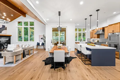 $3,375,000 | 9316 Heartwood Drive, Truckee, CA 96161