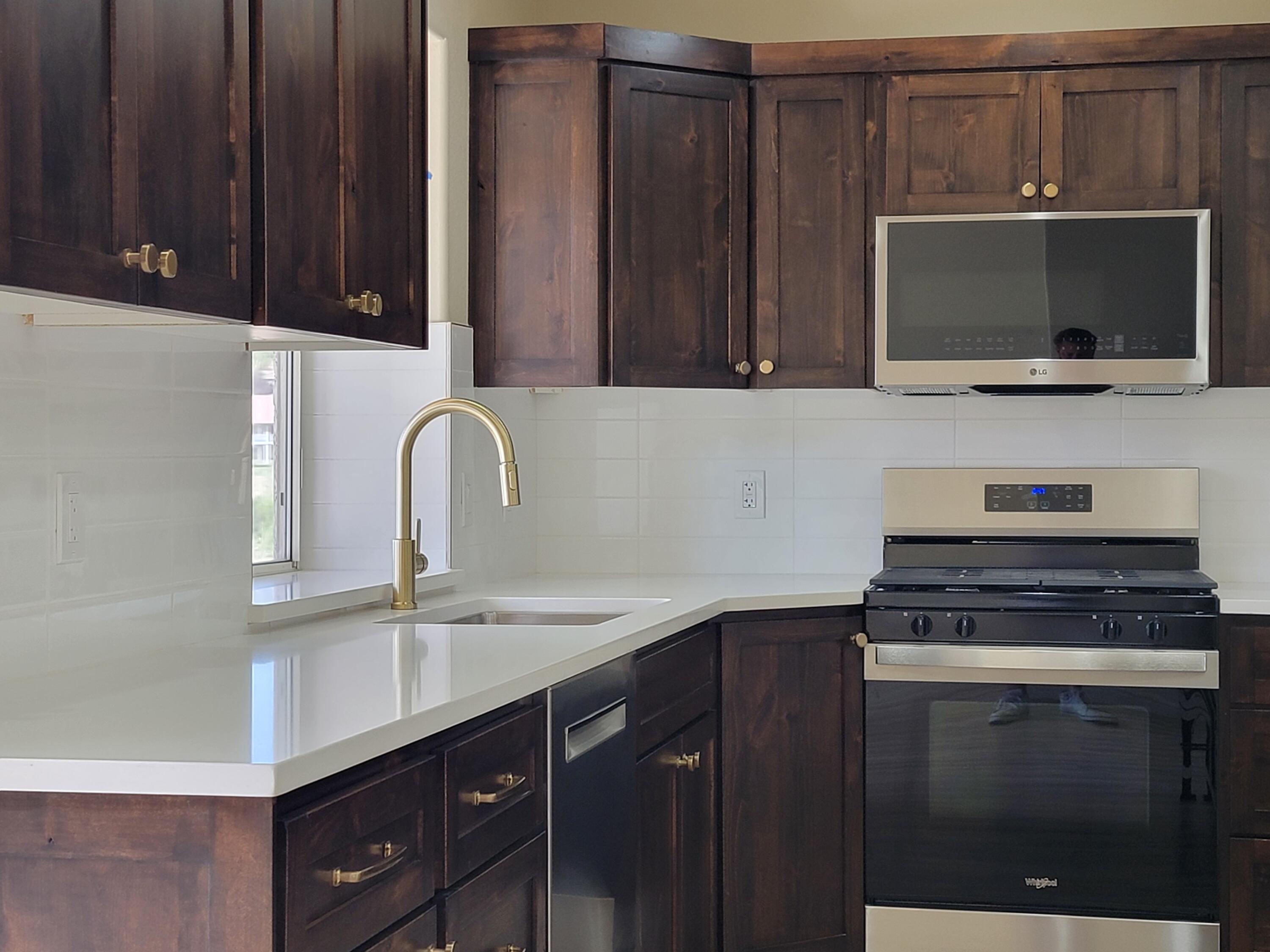 1964 Hedera Place St. George, UT 84790 - Photo 39 of 63 kitchen3