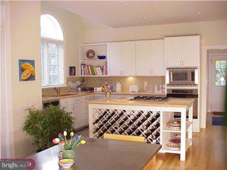 248 Walker Road Wayne, PA 19087 - Photo 4 of 6
