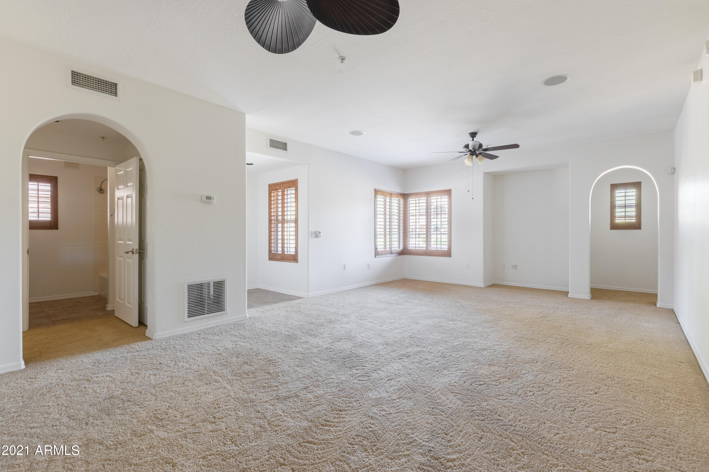 3935 East Rough Rider Road, Unit 1148 Phoenix, AZ 85050 - Photo 2 of 34 3935ERoughRiderUit1148_09