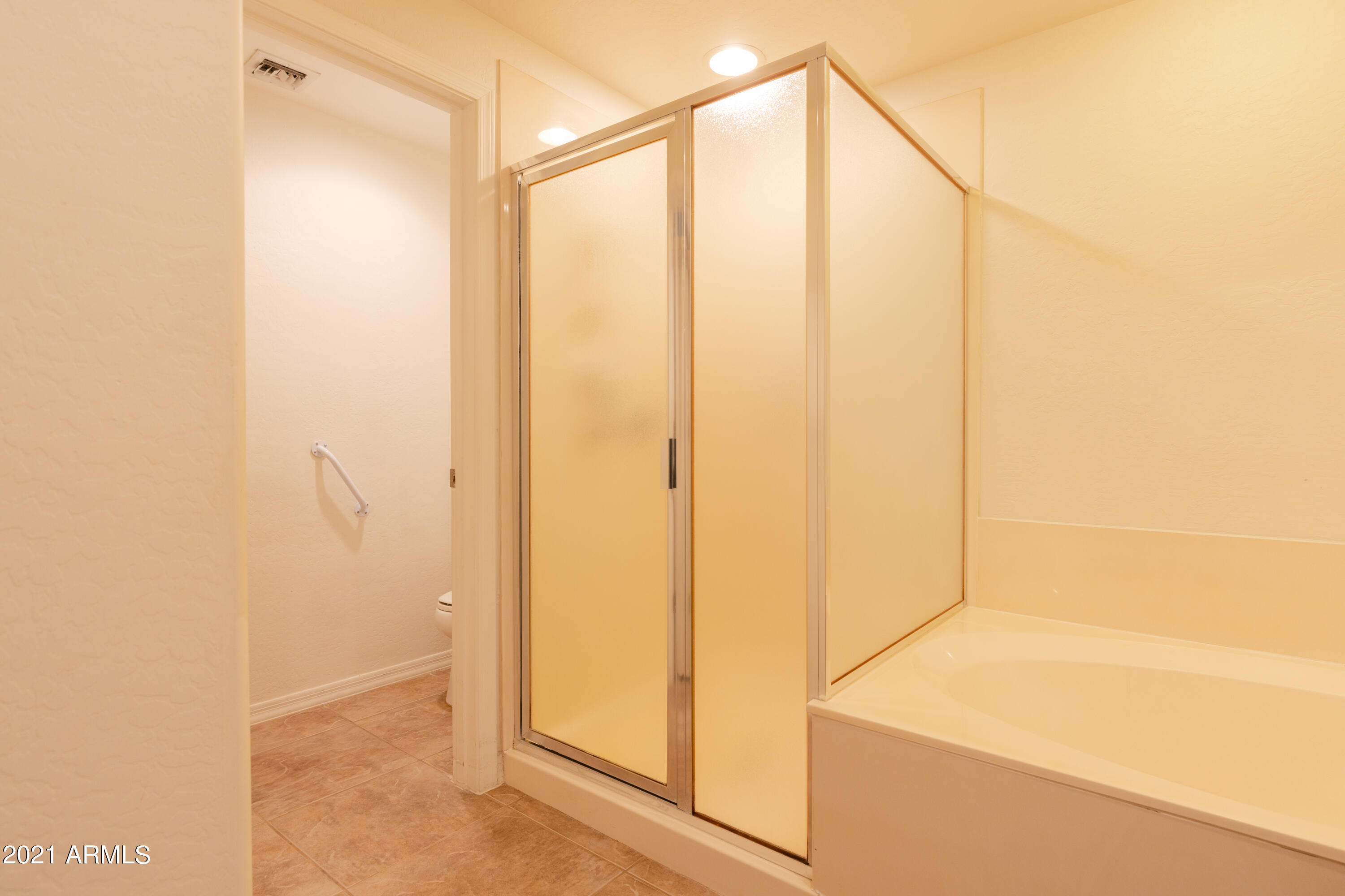 3935 East Rough Rider Road, Unit 1148 Phoenix, AZ 85050 - Photo 21 of 34 3935ERoughRiderUit1148_18