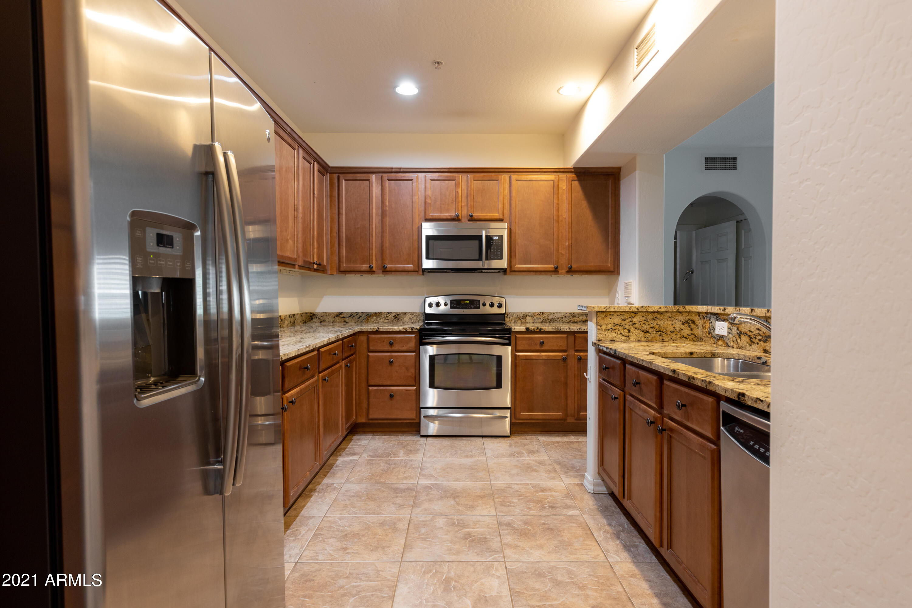 3935 East Rough Rider Road, Unit 1148 Phoenix, AZ 85050 - Photo 24 of 34 3935ERoughRiderUit1148_21