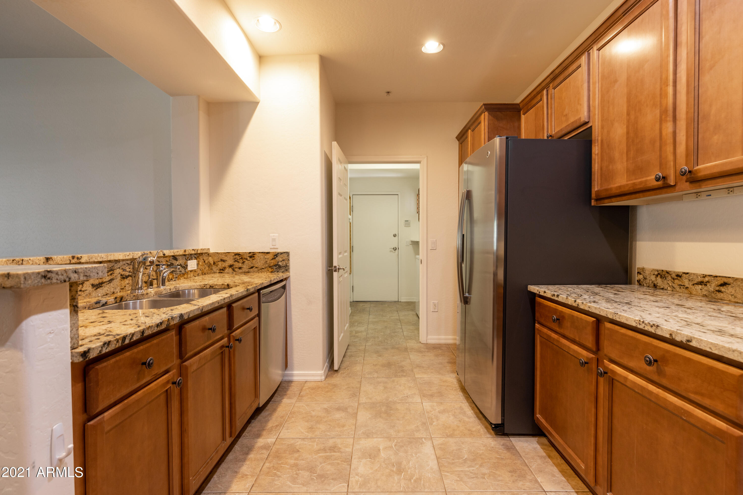 3935 East Rough Rider Road, Unit 1148 Phoenix, AZ 85050 - Photo 3 of 34 3935ERoughRiderUit1148_22