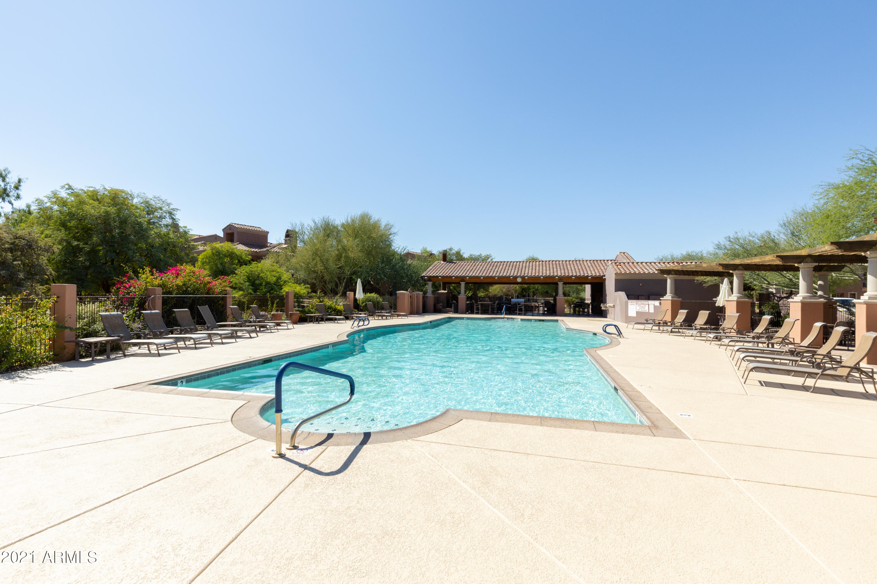 3935 East Rough Rider Road, Unit 1148 Phoenix, AZ 85050 - Photo 31 of 34 3935ERoughRiderUit1148_31