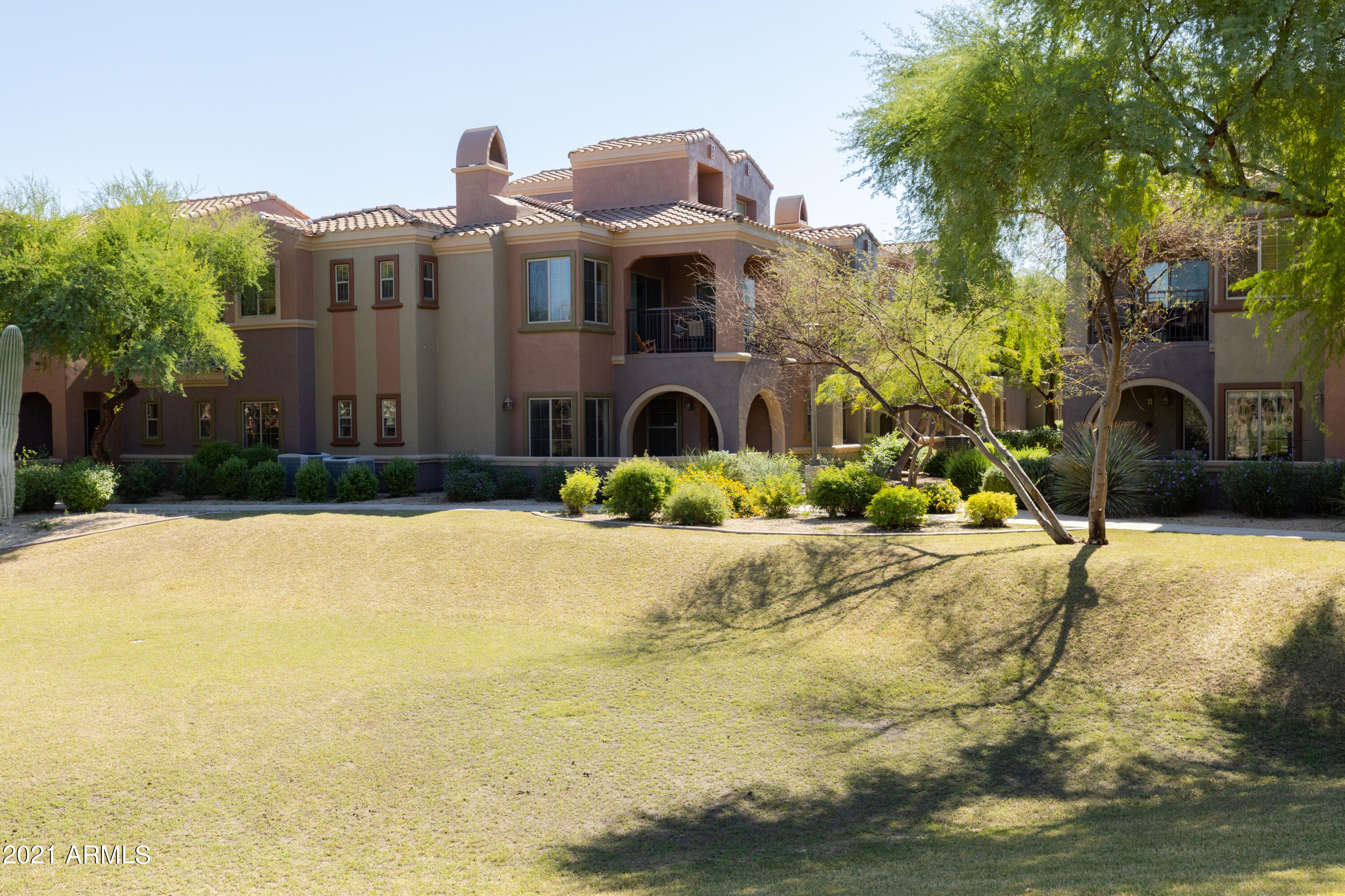 3935 East Rough Rider Road, Unit 1148 Phoenix, AZ 85050 - Photo 33 of 34 3935ERoughRiderUit1148_33