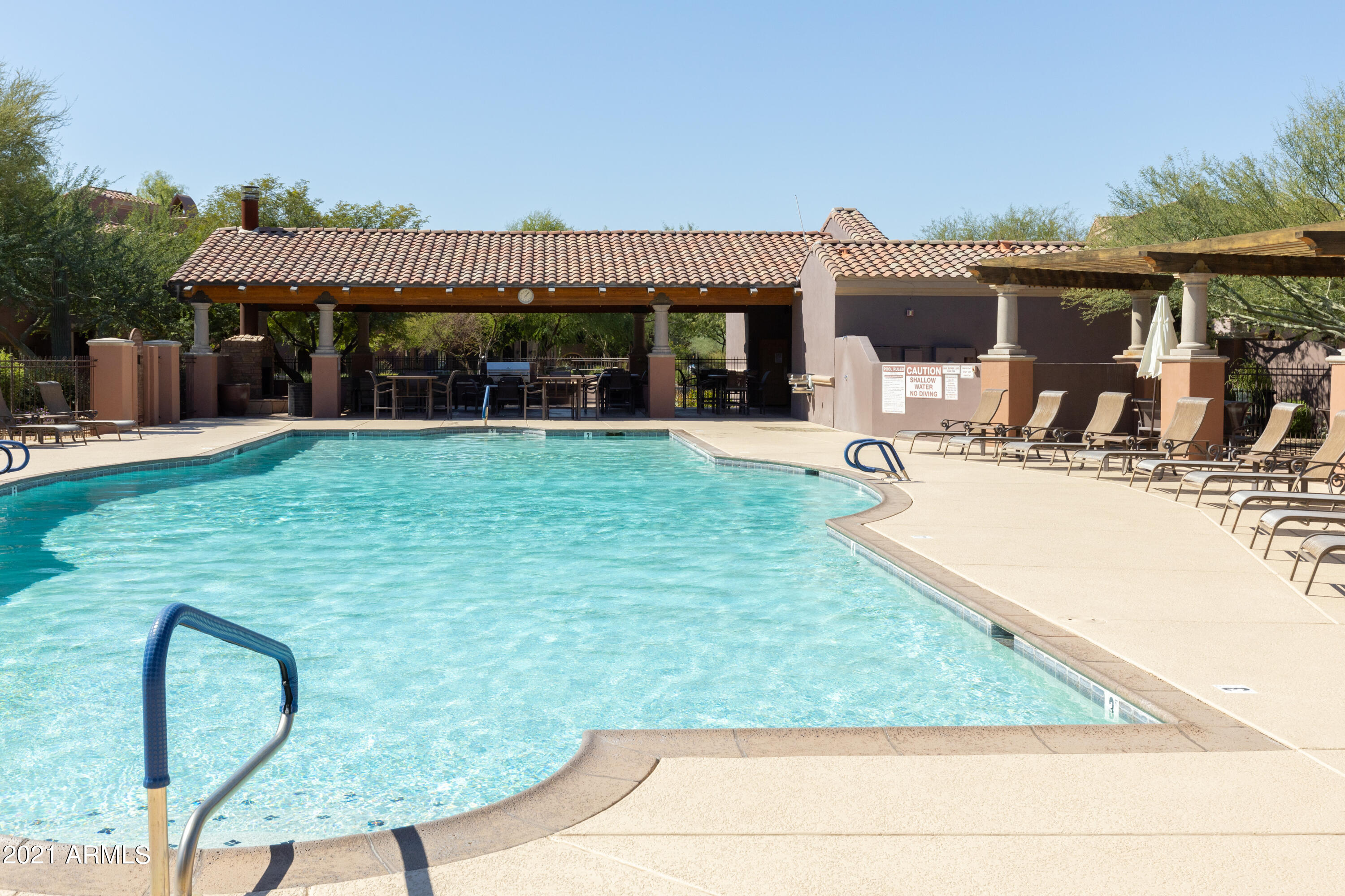 3935 East Rough Rider Road, Unit 1148 Phoenix, AZ 85050 - Photo 6 of 34 3935ERoughRiderUit1148_30