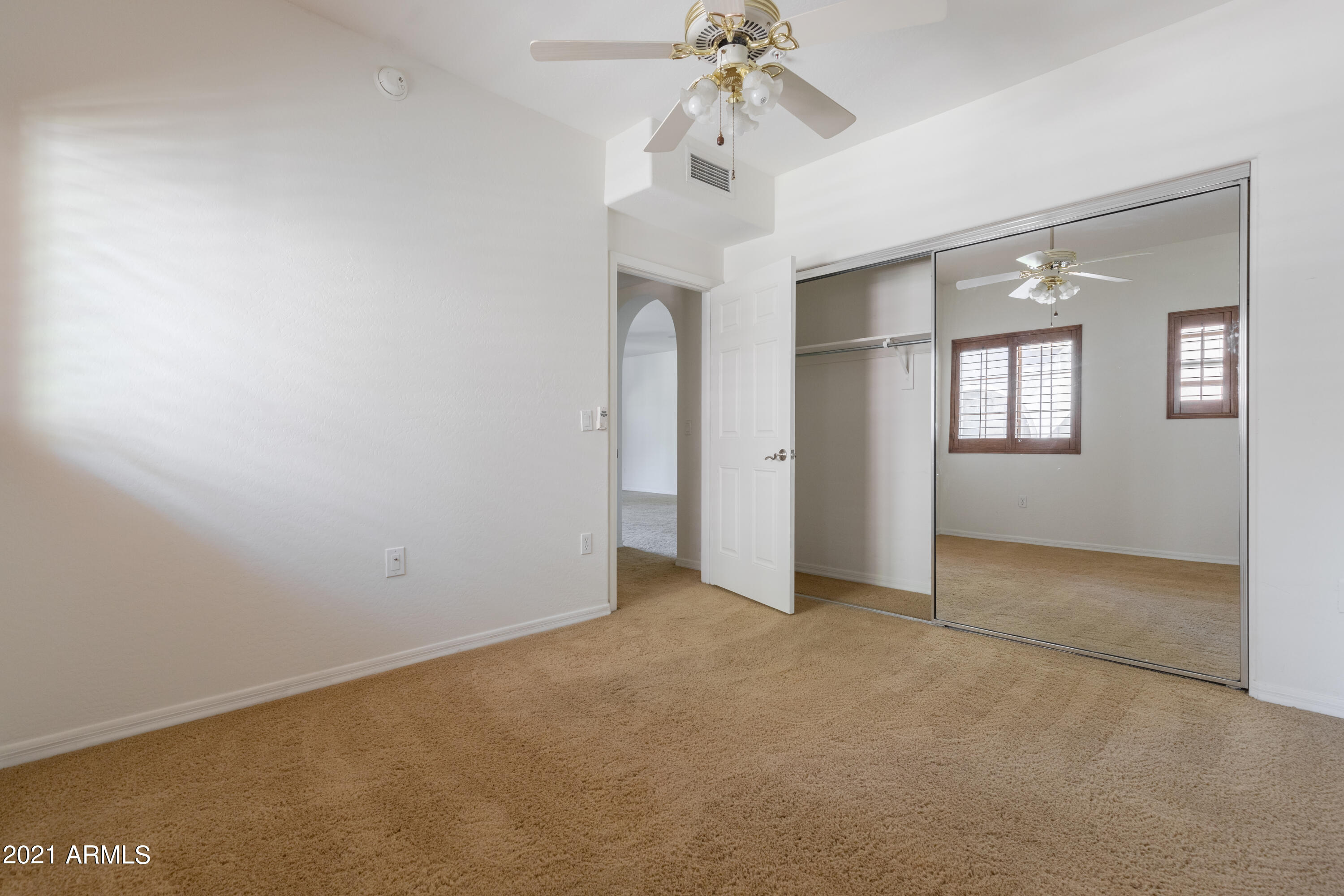 3935 East Rough Rider Road, Unit 1148 Phoenix, AZ 85050 - Photo 9 of 34 3935ERoughRiderUit1148_03