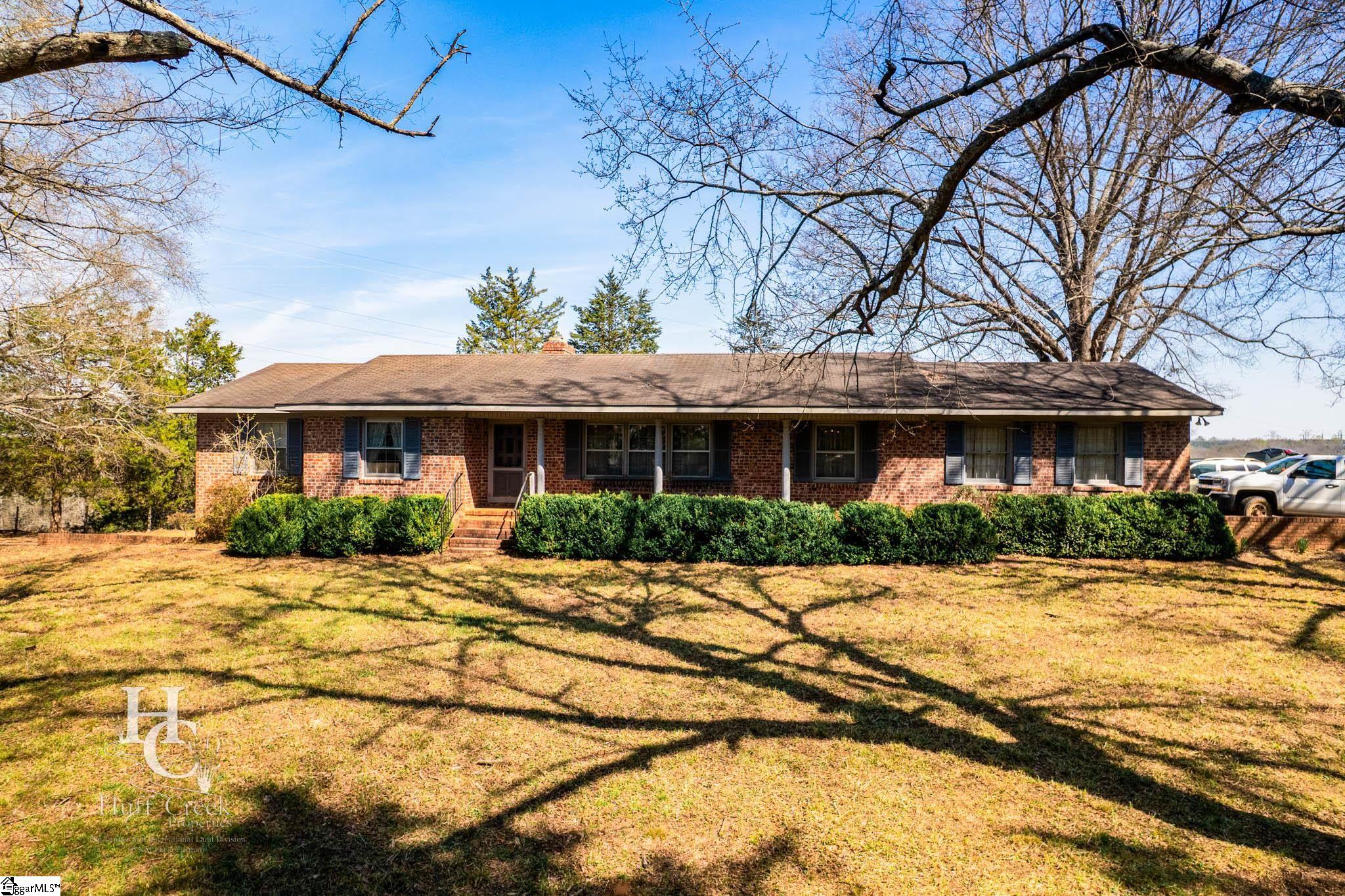 705 Dacusville Road Marietta, SC 29661 - Photo 3 of 49