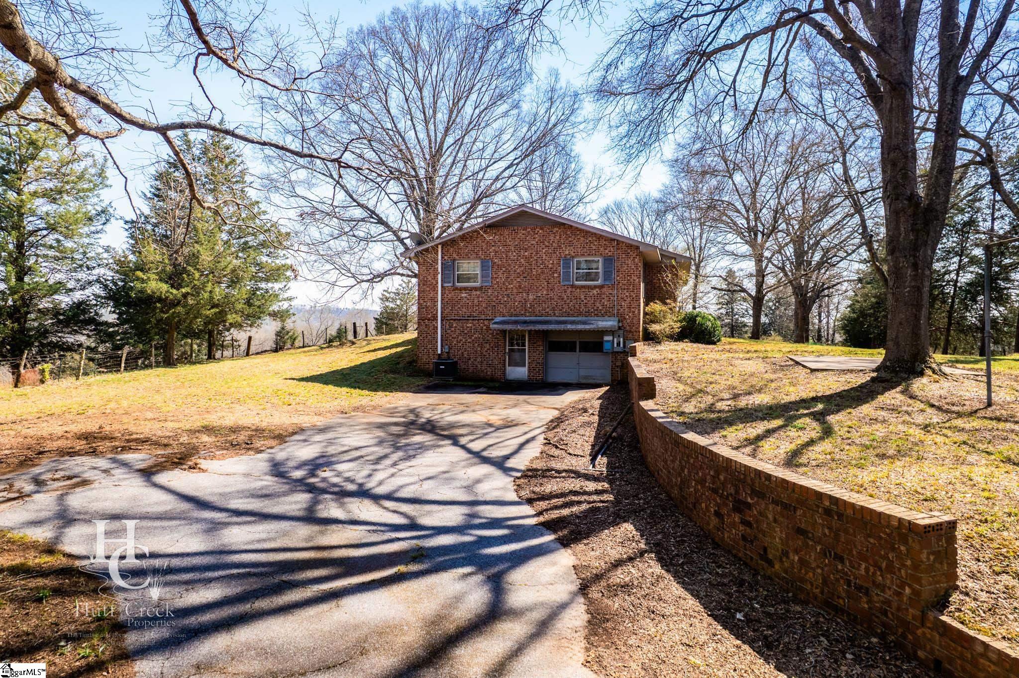 705 Dacusville Road Marietta, SC 29661 - Photo 8 of 49