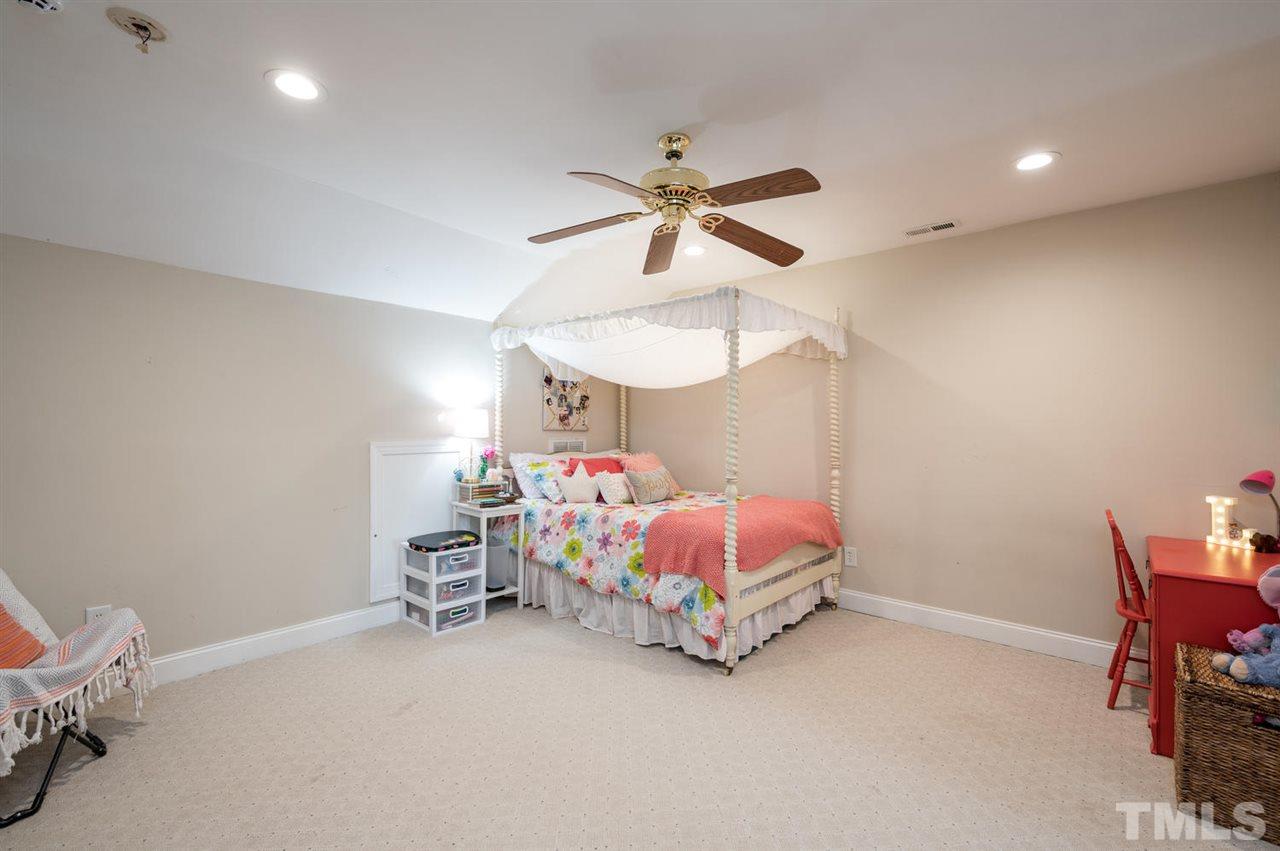 2309 St Paul's Square Raleigh, NC 27614 - Photo 22 of 30 Gallery Image 22