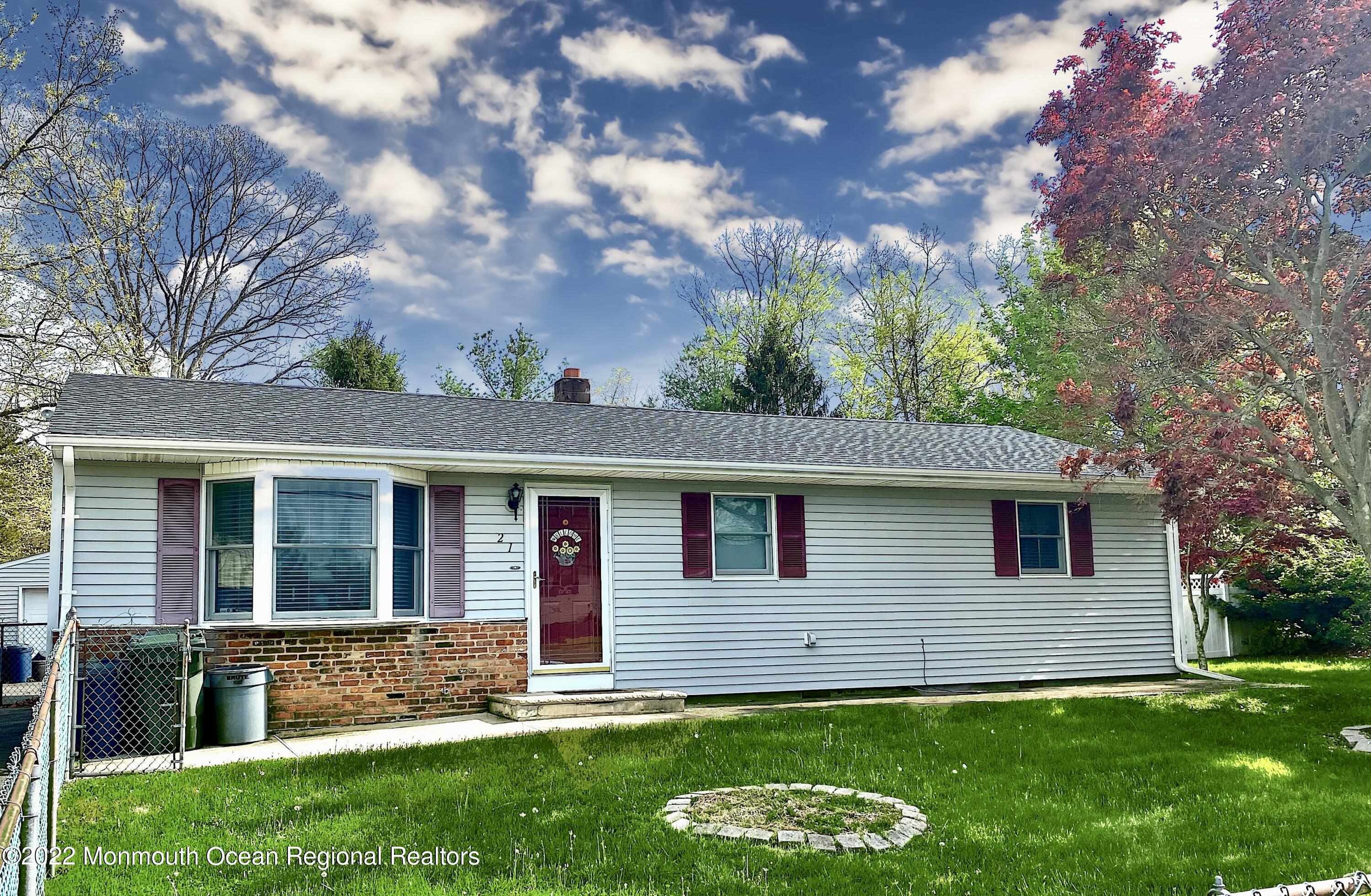 21 Redwood Road Howell, NJ 07731 - Photo 1 of 16 Welcome Hone