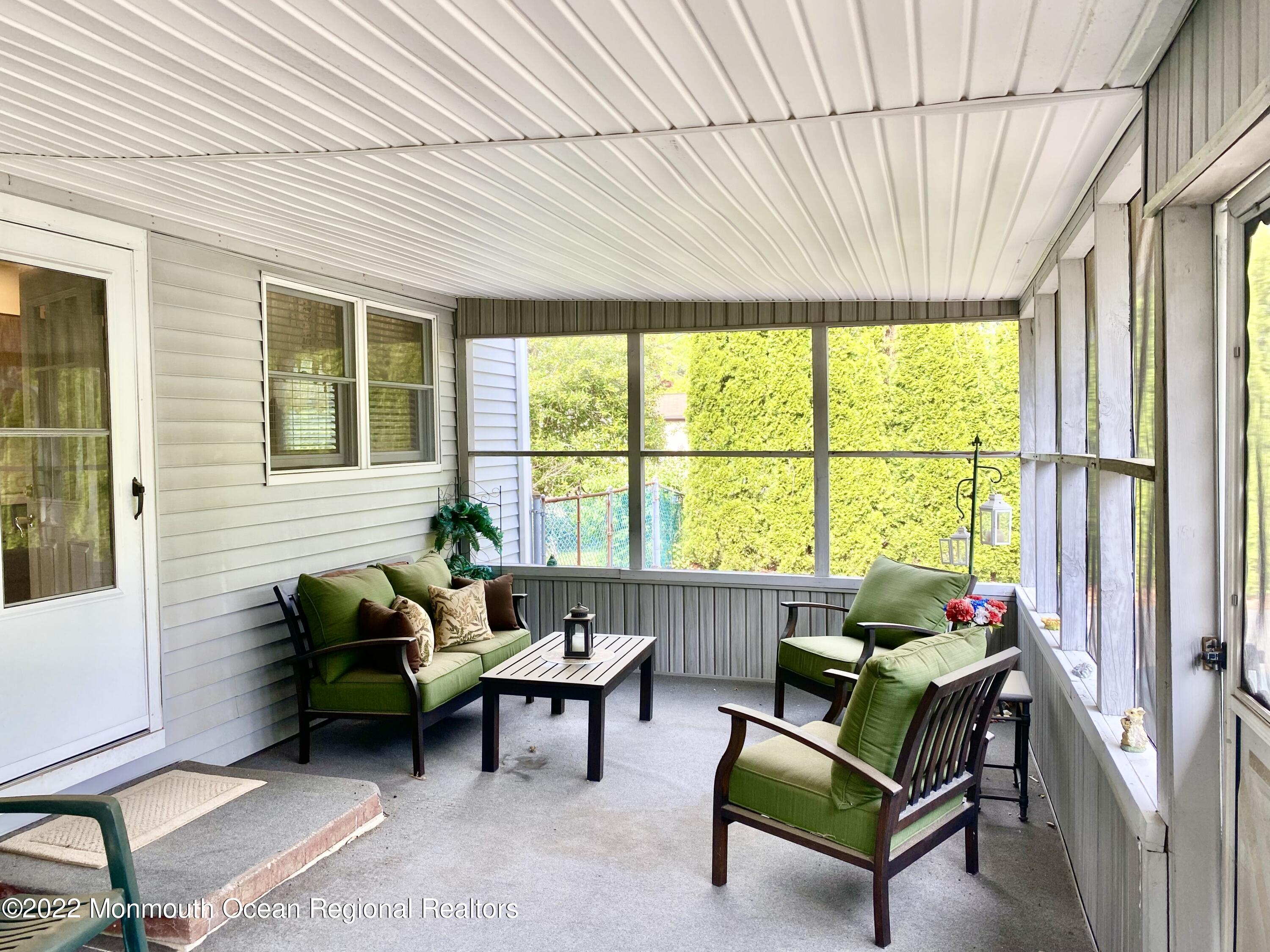 21 Redwood Road Howell, NJ 07731 - Photo 7 of 16 Sunroom