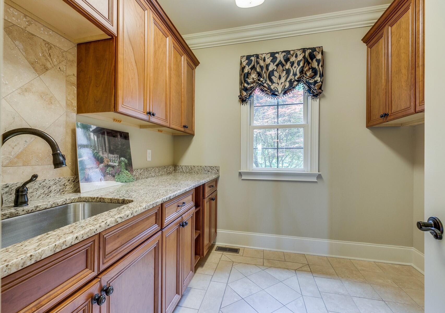 1258 Ridgetop Trail Kingsport, TN 37664 - Photo 42 of 136 1258 Ridgetop pic 42