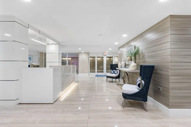 $10,250 | 2773 South Ocean Boulevard, Unit 517, Palm Beach, FL 33480