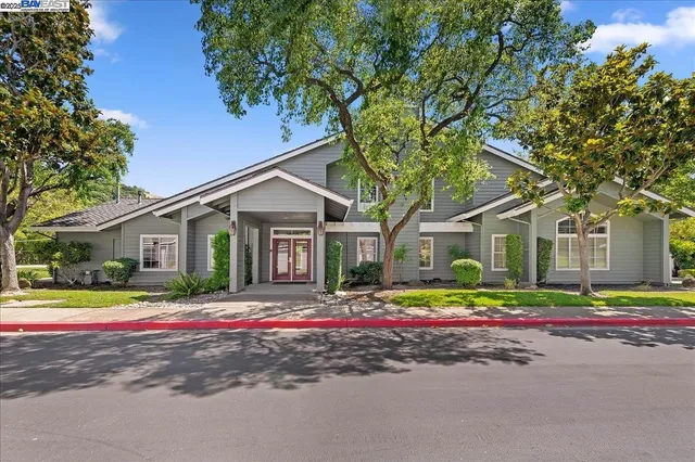 $498,000 | 7875 Canyon Meadows Circle, Unit C, Pleasanton, CA 94588