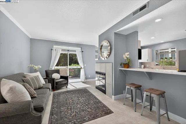 $498,000 | 7875 Canyon Meadows Circle, Unit C, Pleasanton, CA 94588