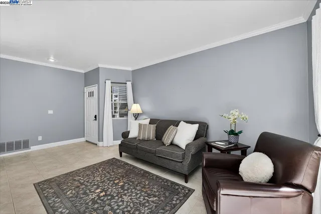 $498,000 | 7875 Canyon Meadows Circle, Unit C, Pleasanton, CA 94588