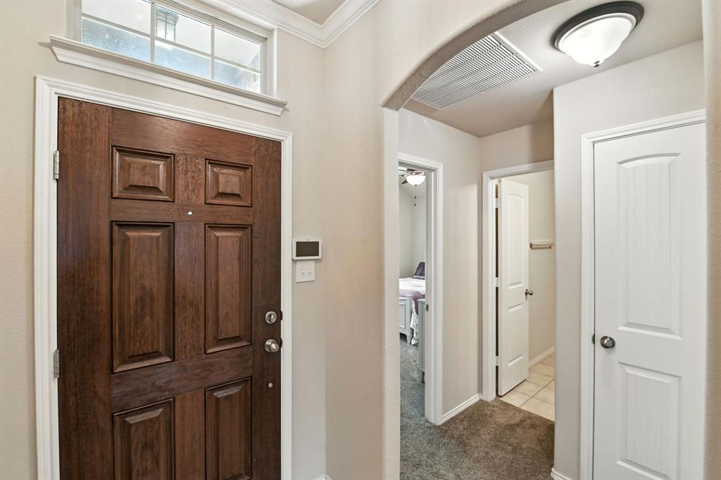 409 Copper Ridge Road Fort Worth, TX 76052 - Photo 3 of 24