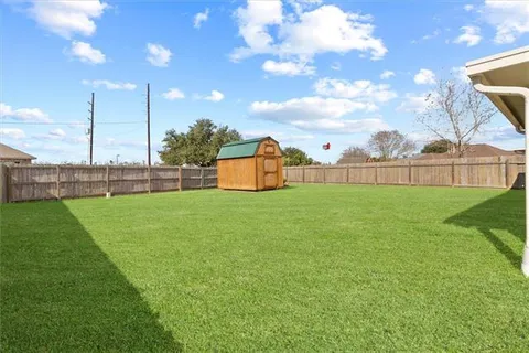 $258,000 | 27 Sandpiper Drive, Laplace, LA 70068