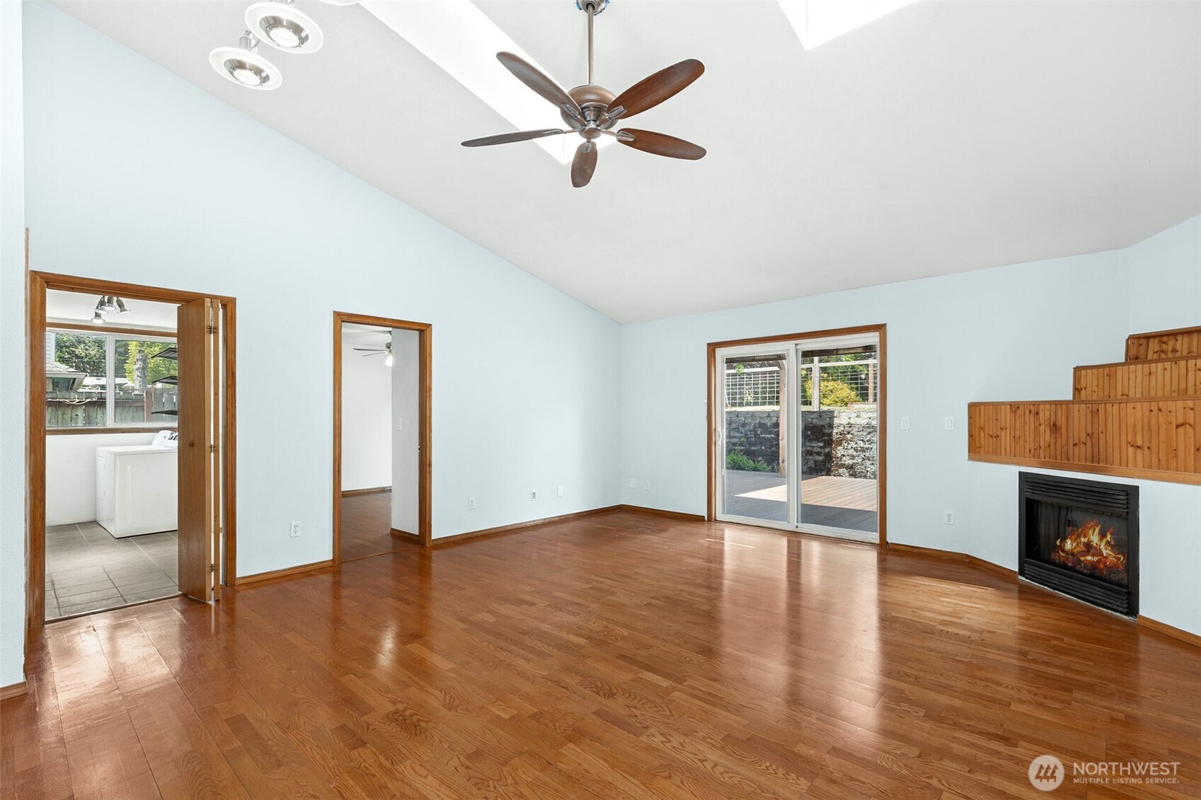 4905 234th Street Southwest Mountlake Terrace, WA 98043 - Photo 14 of 18