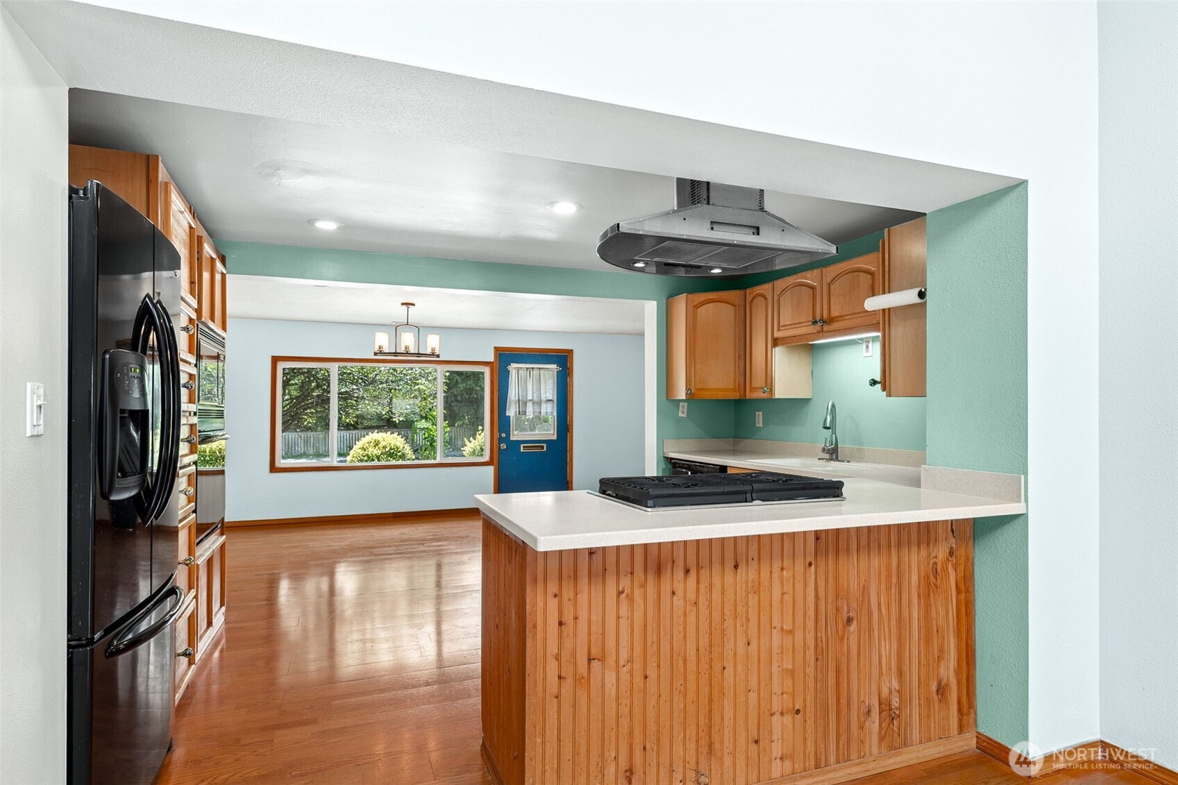4905 234th Street Southwest Mountlake Terrace, WA 98043 - Photo 3 of 18