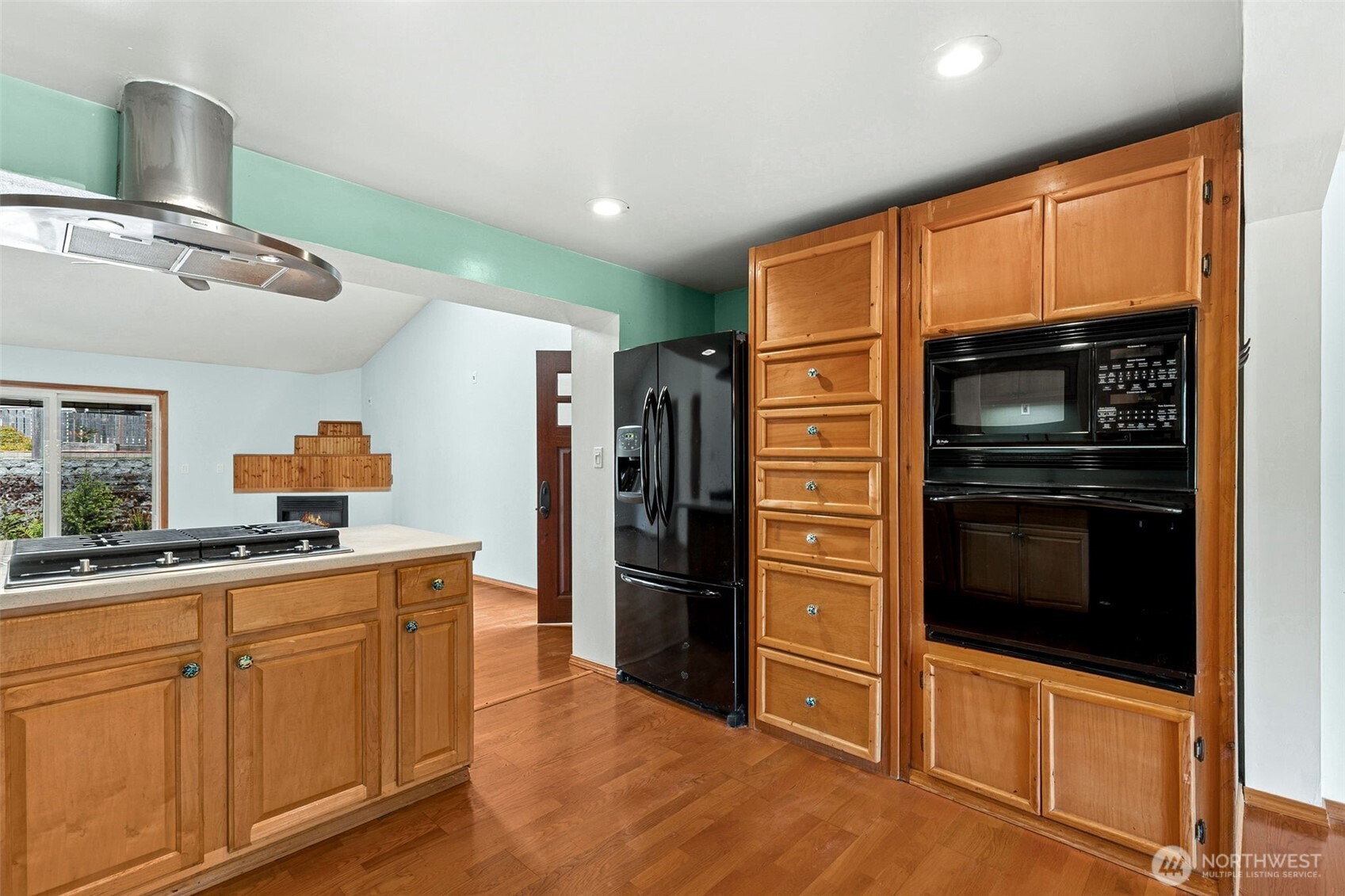 4905 234th Street Southwest Mountlake Terrace, WA 98043 - Photo 10 of 18