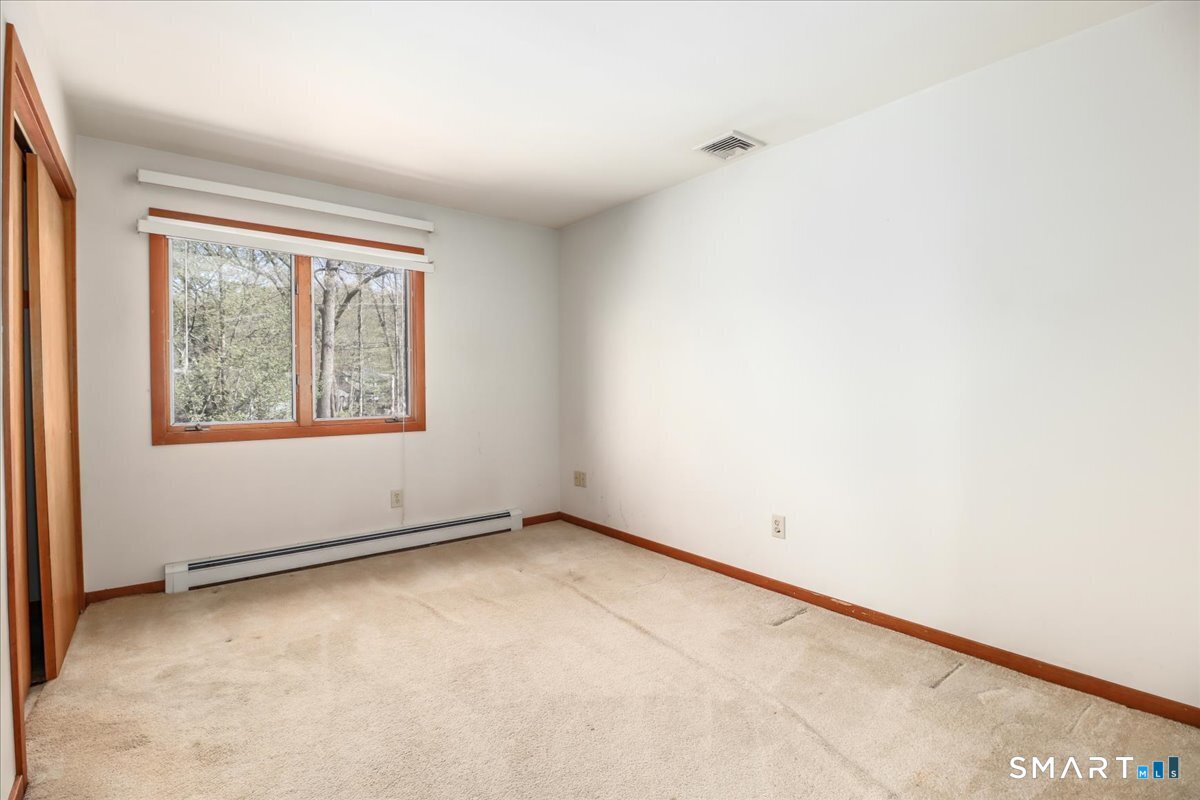63 North Mountain Road Brookfield, CT 06804 - Photo 30 of 34