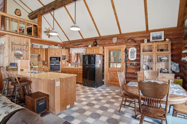 $600,000 | 17631 Westside Calispel Road, Cusick, WA 99119
