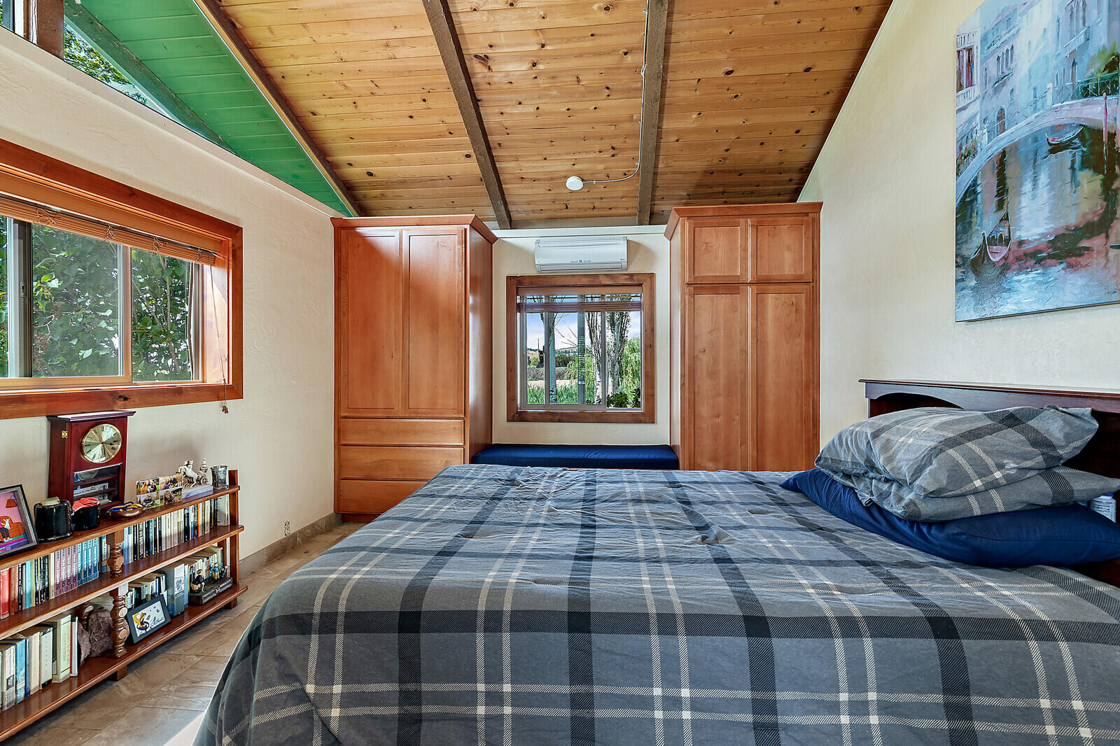 4756 Fern Valley Road Medford, OR 97504 - Photo 32 of 89 a bedroom with a large bed and a window