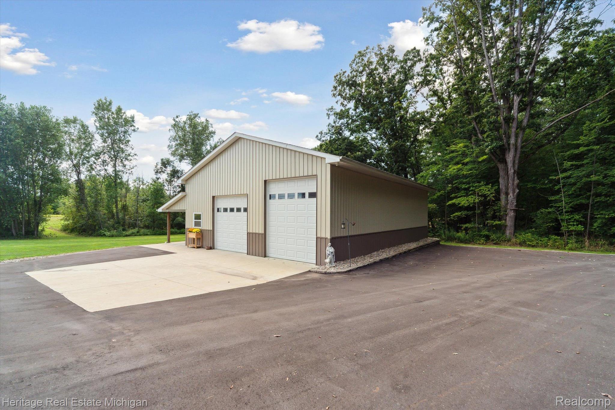 10540 Cole Road Byron, MI 48418 - Photo 63 of 76 Pole Barn