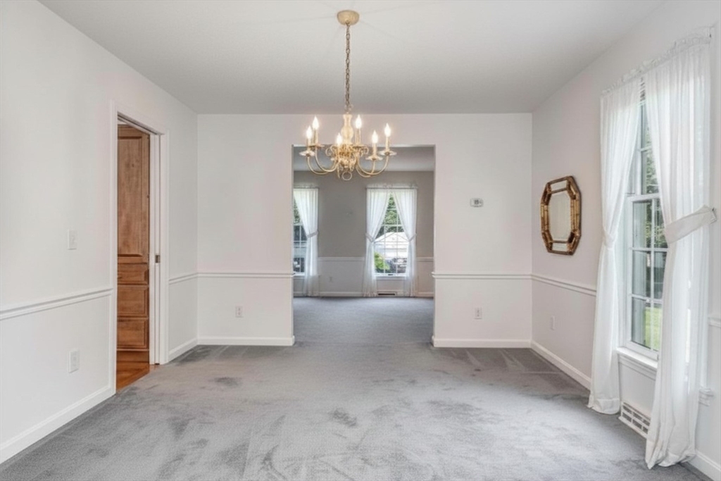 39 Venture Drive Springfield, MA 01119 - Photo 21 of 41