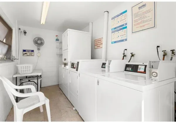 $1,600 | 1433 South Belcher Road, Unit C13, Clearwater, FL 33764