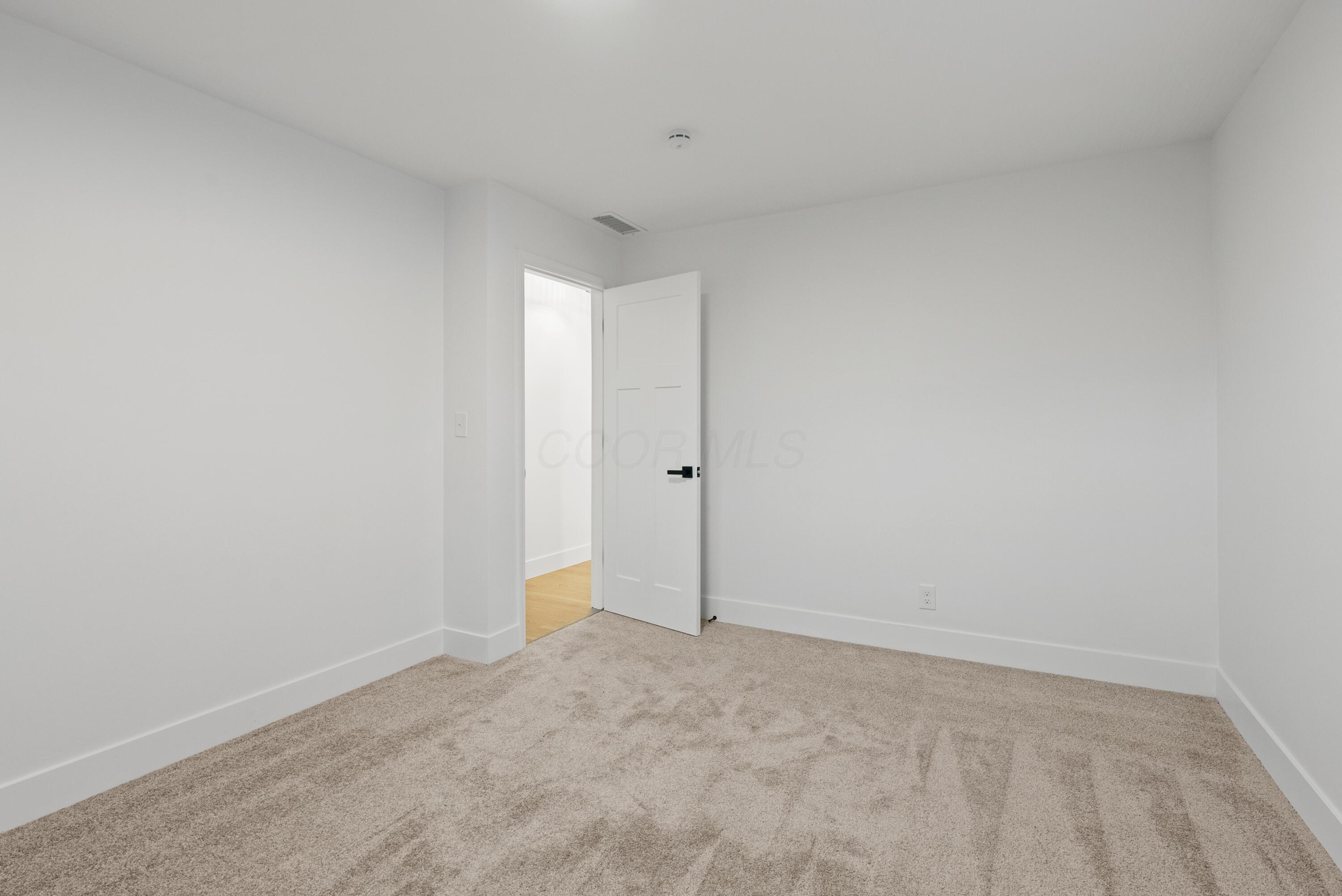 5265 Rutherford Road Powell, OH 43065 - Photo 23 of 26 DSC06514