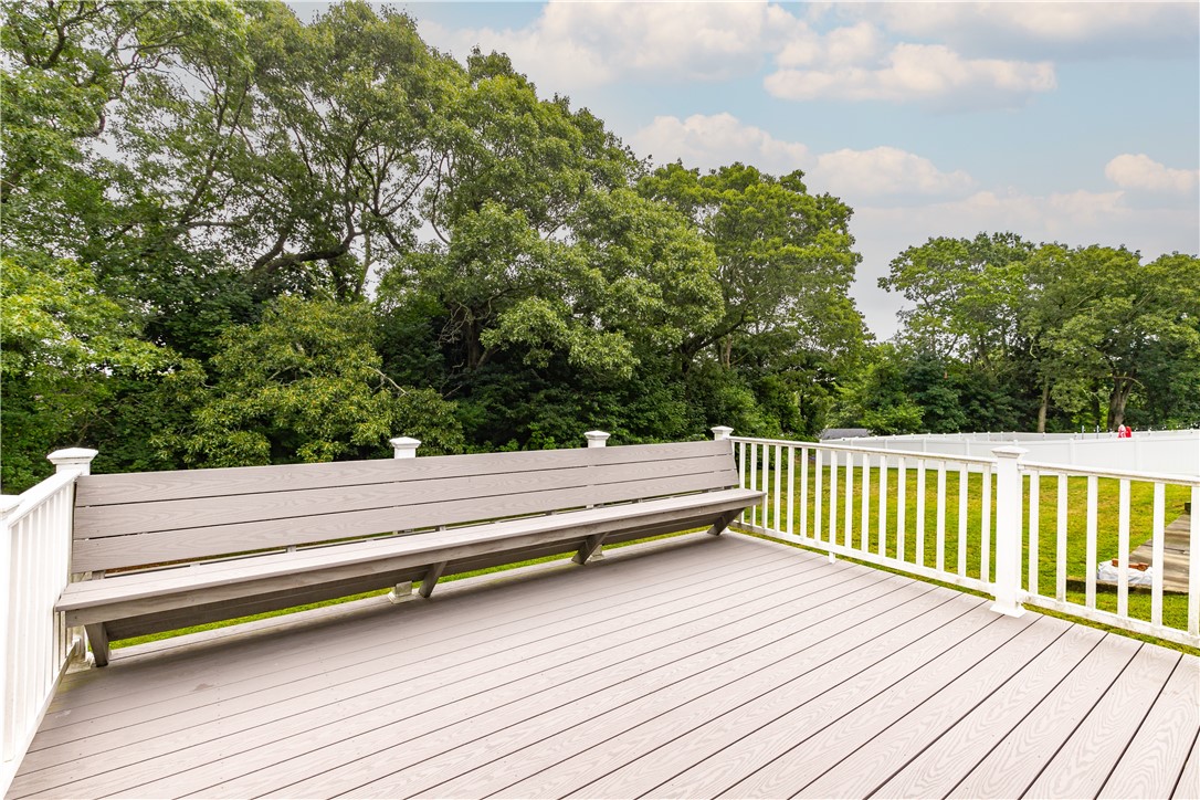 8 Viceroy Road Warwick, RI 02886 - Photo 29 of 32