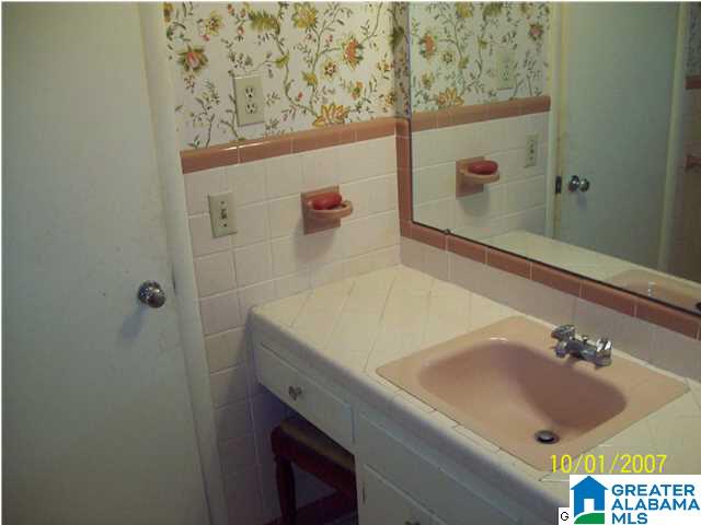1415 5th Street Southwest Cullman, AL 35055 - Photo 10 of 16