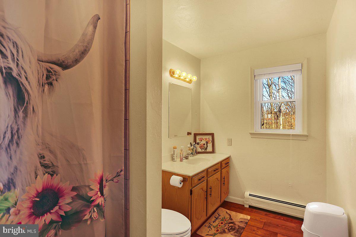 836 Stoney Point Road East Berlin, PA 17316 - Photo 20 of 24 2nd floor full bath