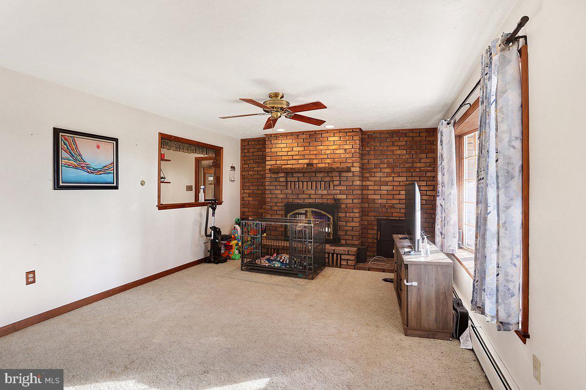 836 Stoney Point Road East Berlin, PA 17316 - Photo 9 of 24 2nd family room