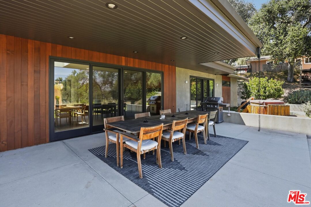 3860 Madison Road La Canada Flintridge, CA 91011 - Photo 16 of 51
