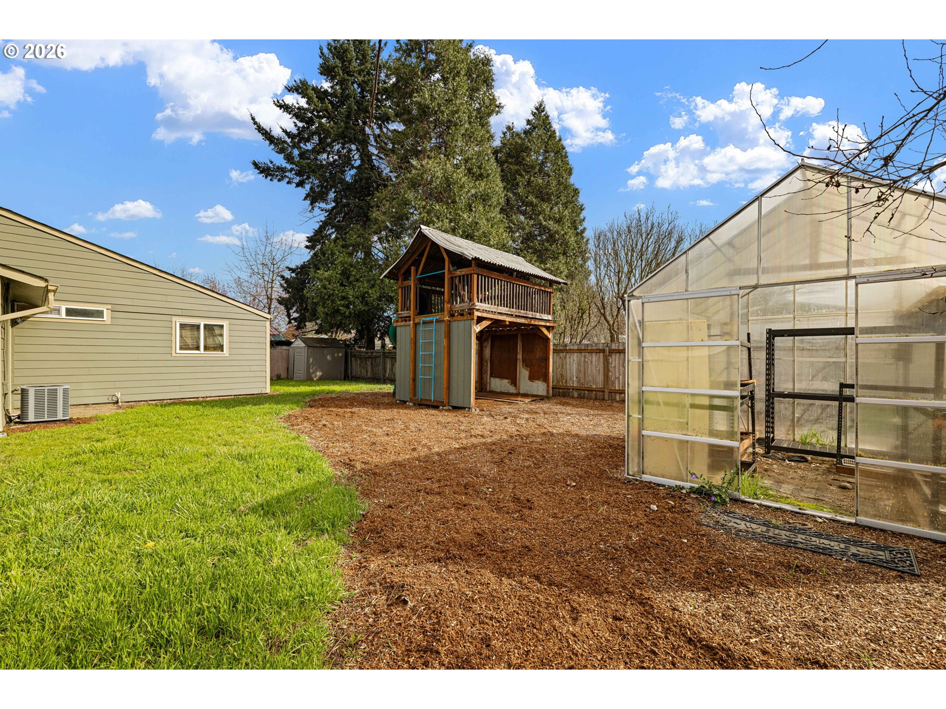 1519 Taney Street Eugene, OR 97402 - Photo 28 of 39 a view of a backyard