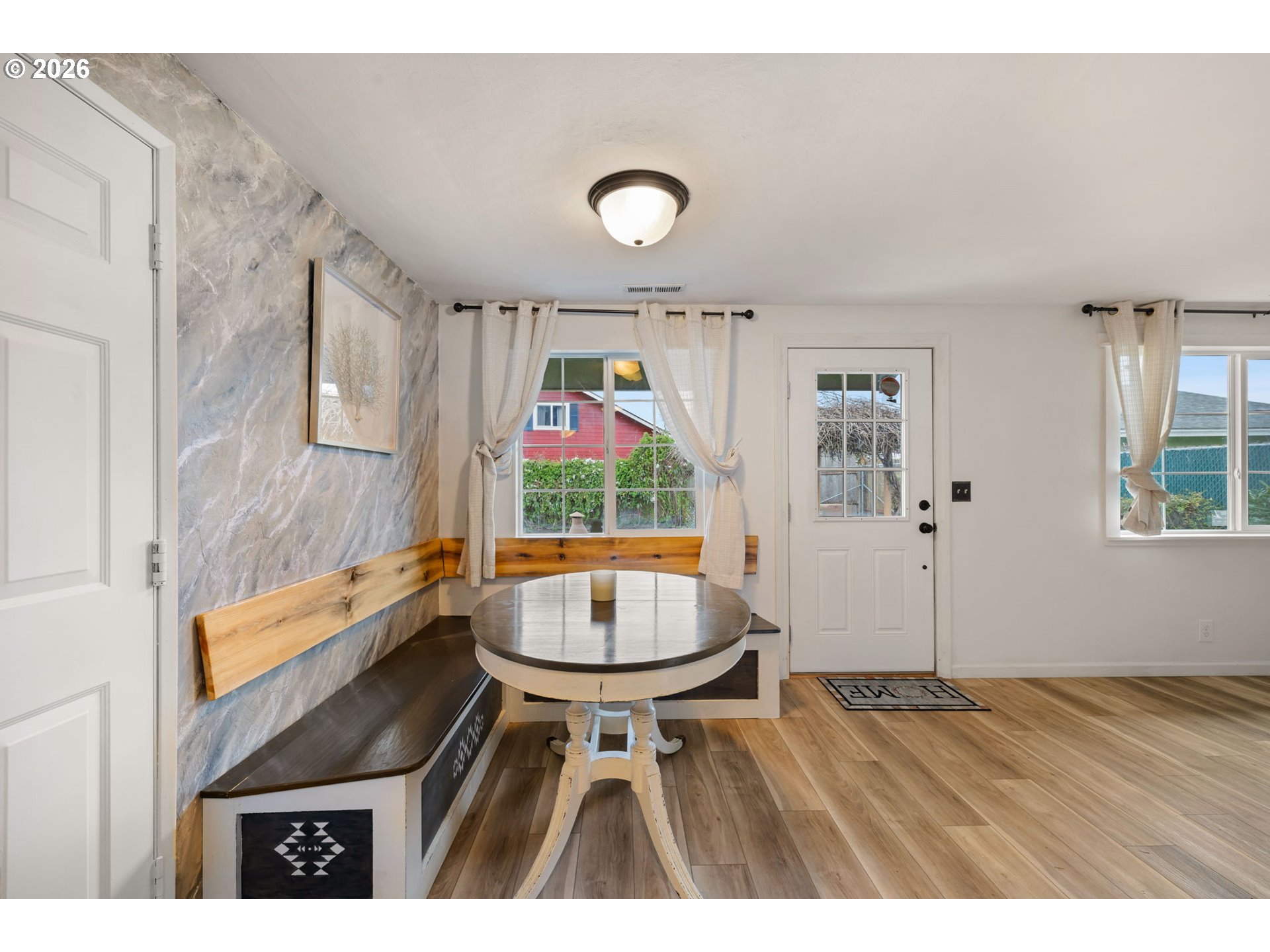1519 Taney Street Eugene, OR 97402 - Photo 10 of 39 a very nice looking room with a large window