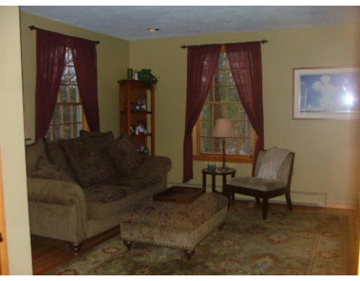 22 Tarkiln Road Kingston, MA 02364 - Photo 8 of 14 Gallery Image 8