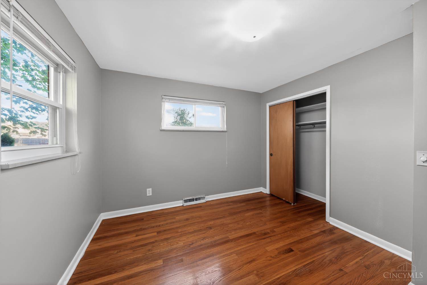 7761 Pippin Road Cincinnati, OH 45239 - Photo 5 of 15