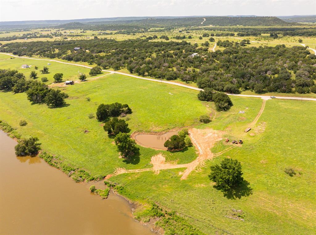 2109 River Shls Road Mineral Wells, TX 76067 - Photo 21 of 40 a view of an ocean
